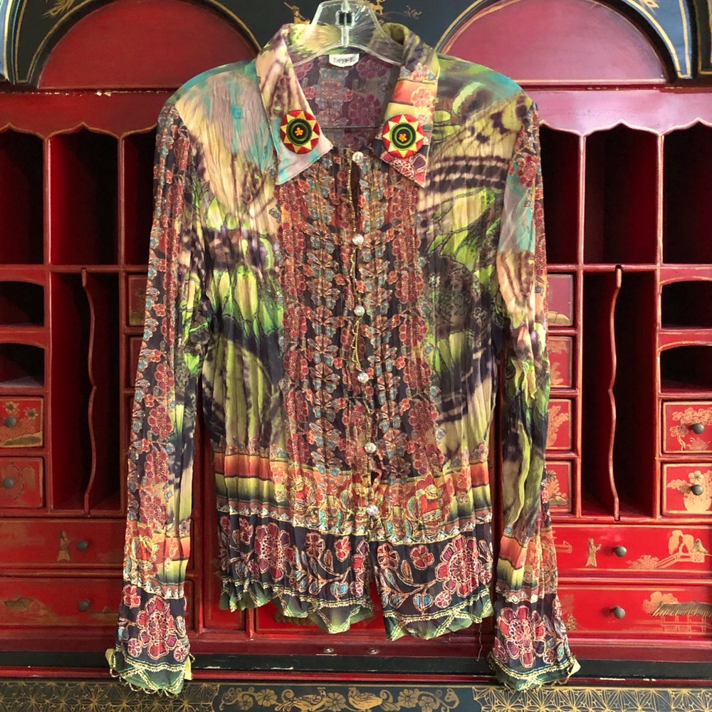 Love Amour Blouse Shirt Embroidered Multicolor Long Sleeve Button Up Size XLarge - Picture 1 of 15